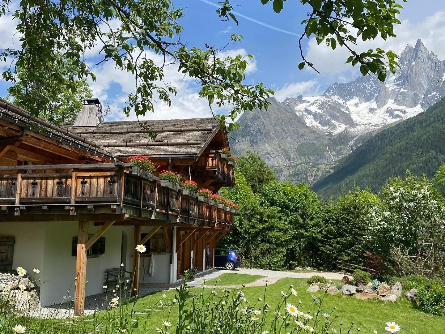 Resort Edelweiss Yoga Chalet Hotel Chamonix France