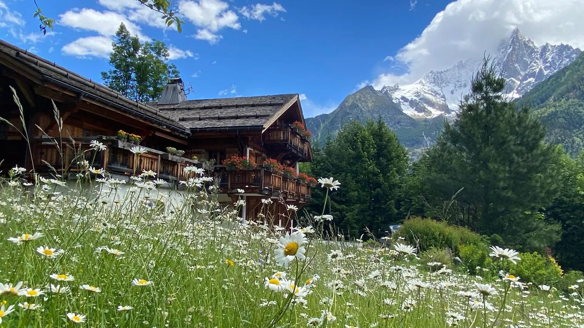Edelweiss Yoga Chalet Hotel Chamonix France